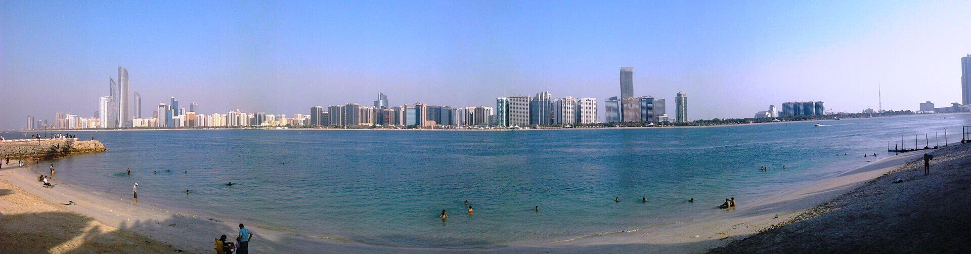 Abu Dhabi Corniche Beach