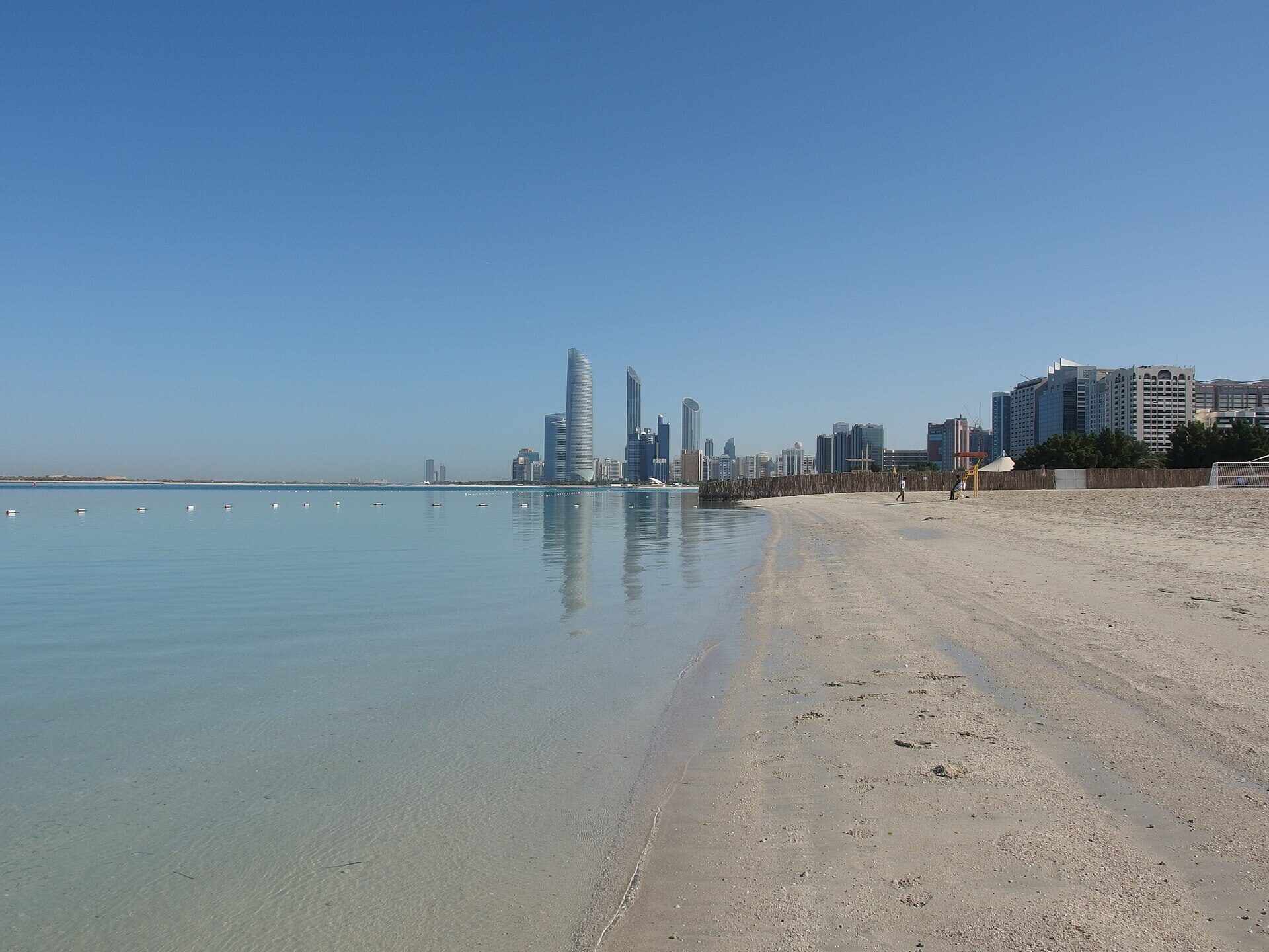 Abu Dhabi Corniche Beach, Abu Dhabi